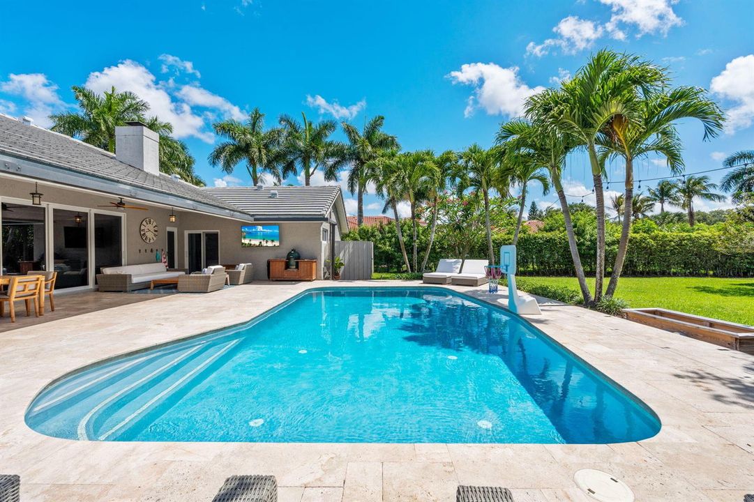 51-web-or-mls-A7407053