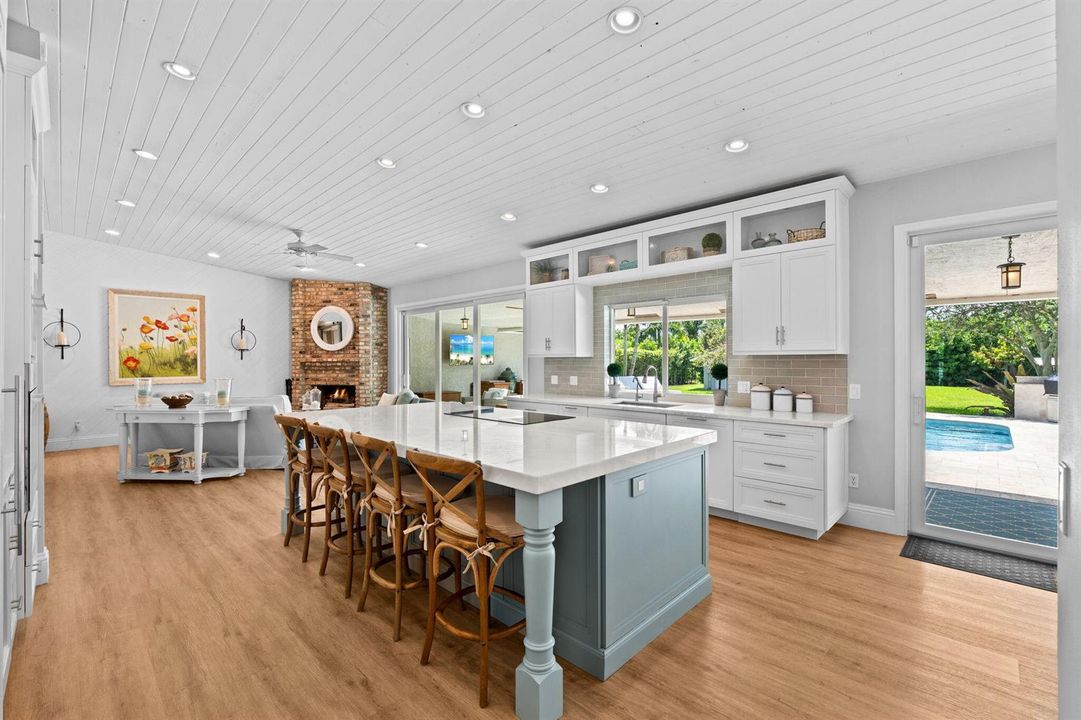 14-web-or-mls-A7406999