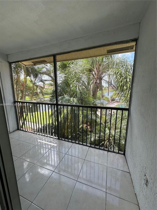 For Rent: $2,150 (2 beds, 2 baths, 1073 Square Feet)