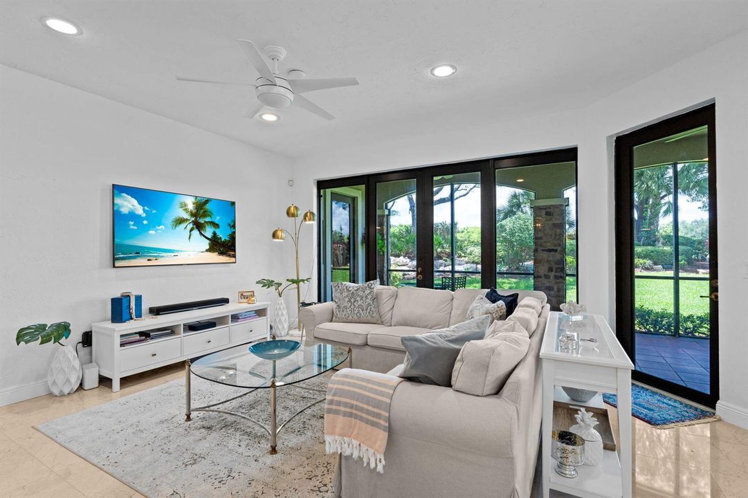 15-web-or-mls-A7406865