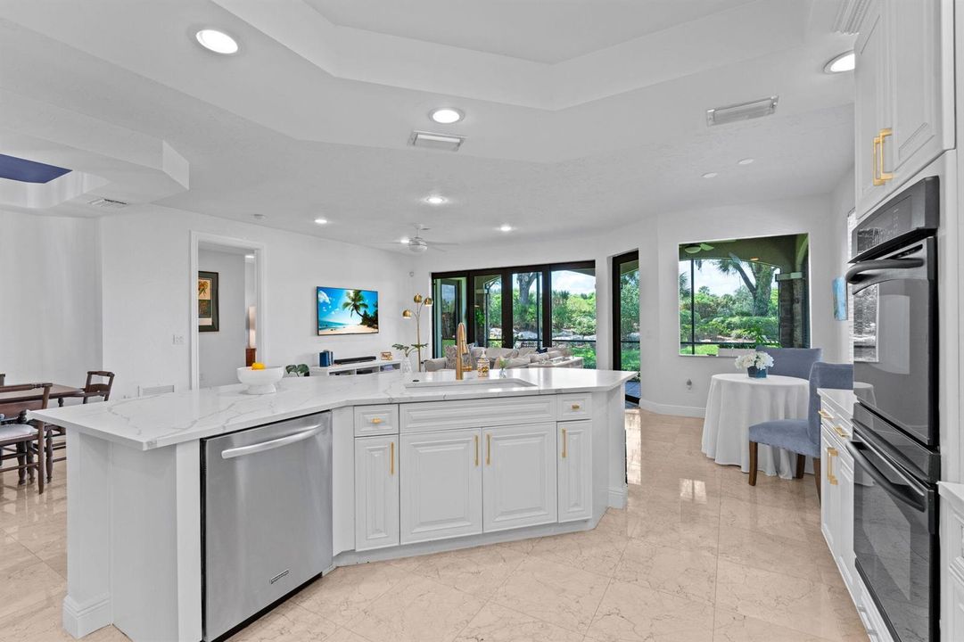 14-web-or-mls-A7406856