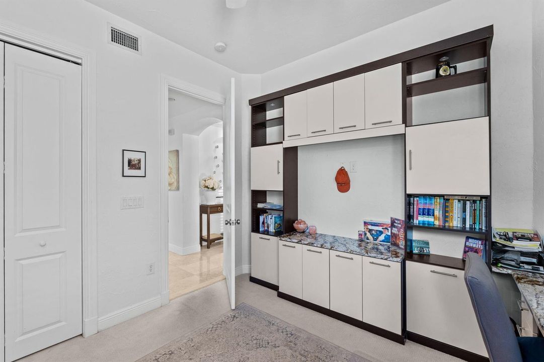 31-web-or-mls-A7406787