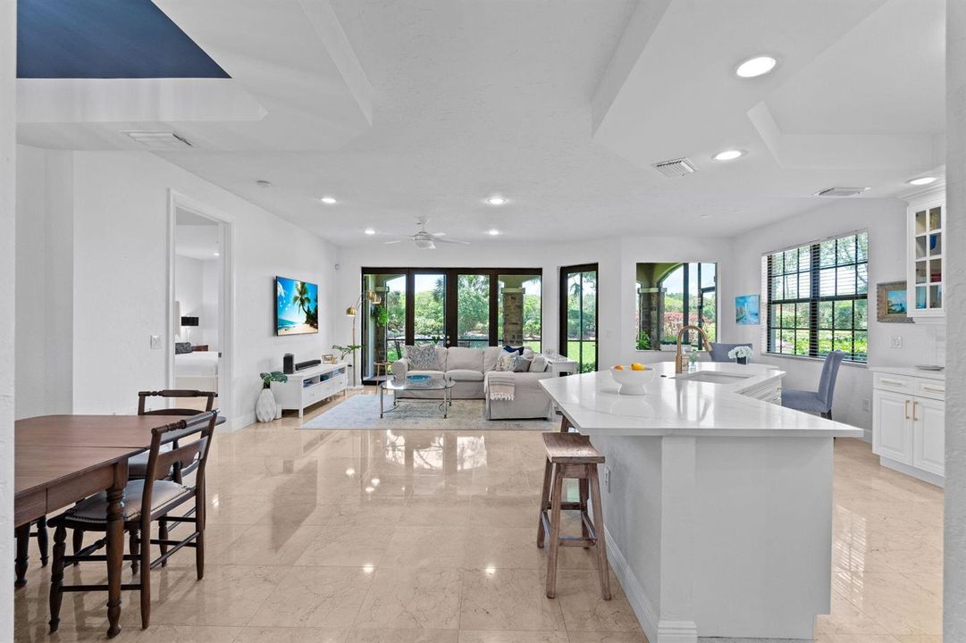 7-web-or-mls-A7406832