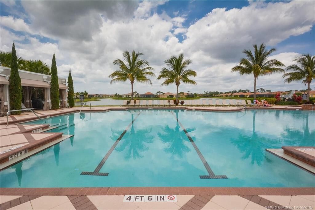 pool 9