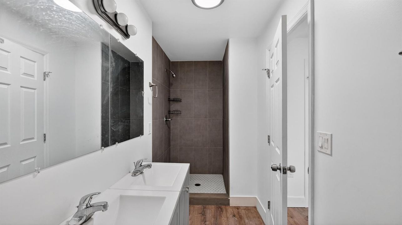 25-2902-NW-44th-St-Miami-WindowStill