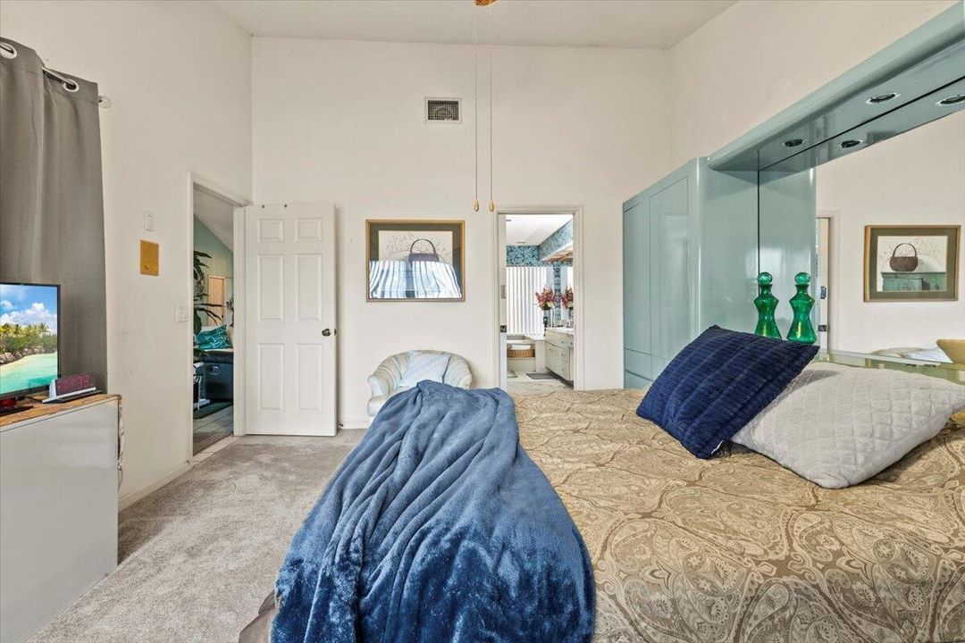 MASTER BEDROOM 11C