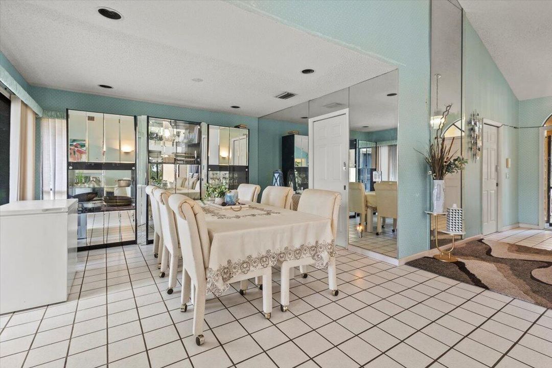 DINING AREA ANOTHER VIEW NO17B