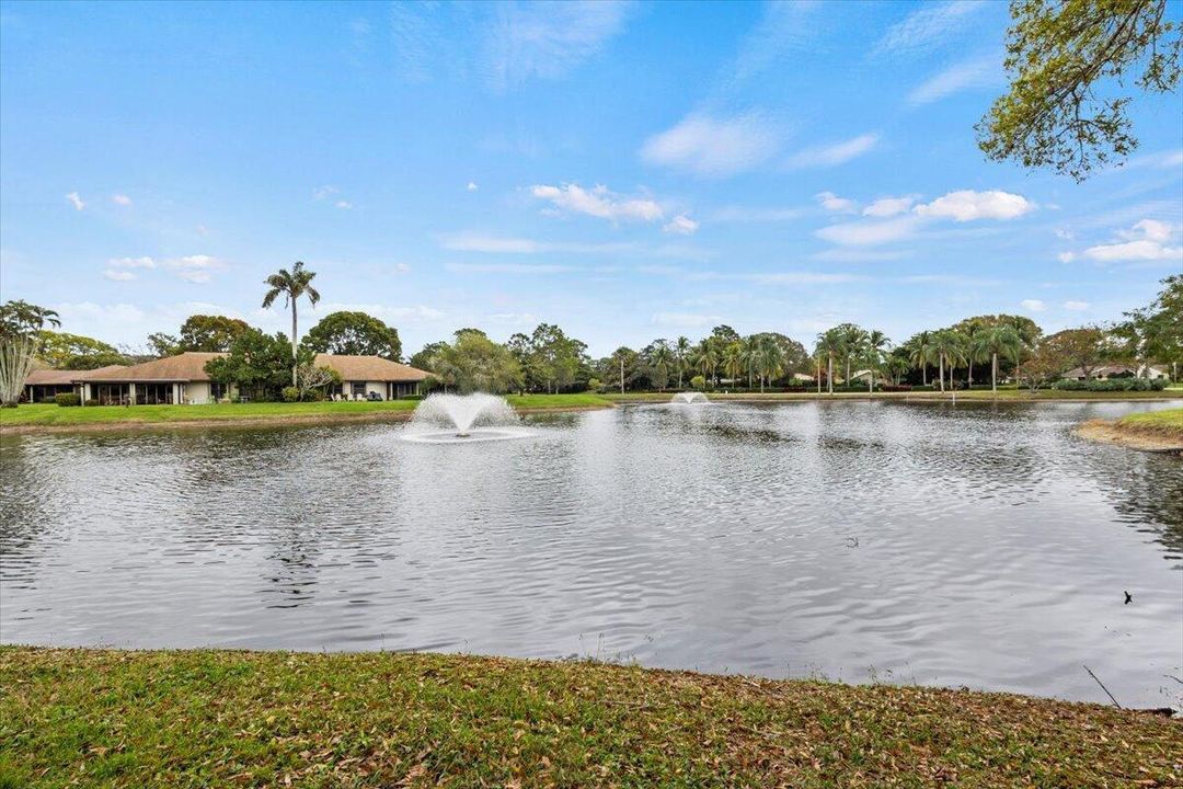 LAKE VIEW NO-13