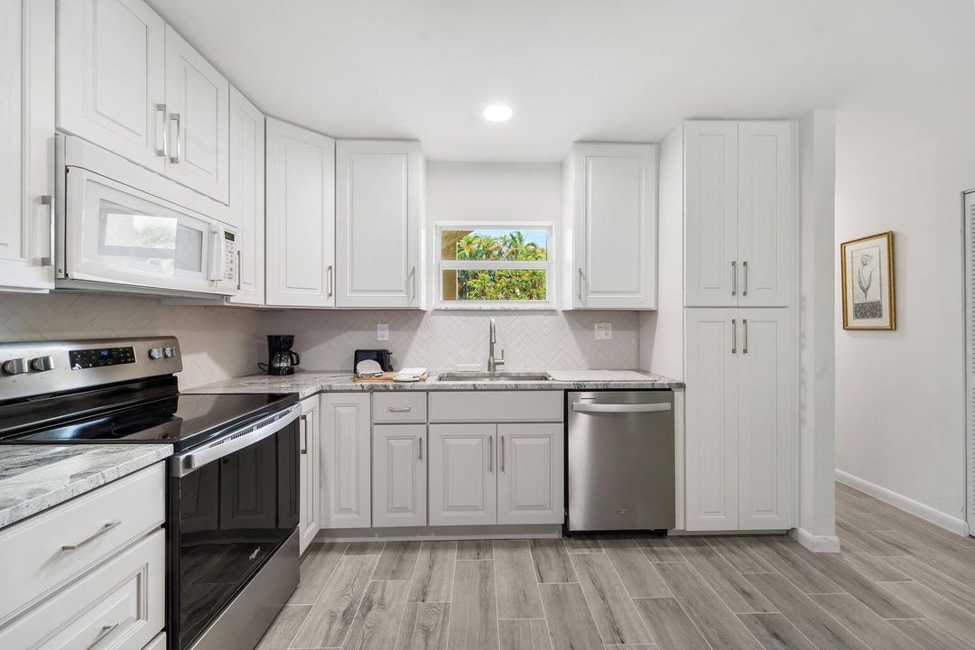 KITCHEN 4