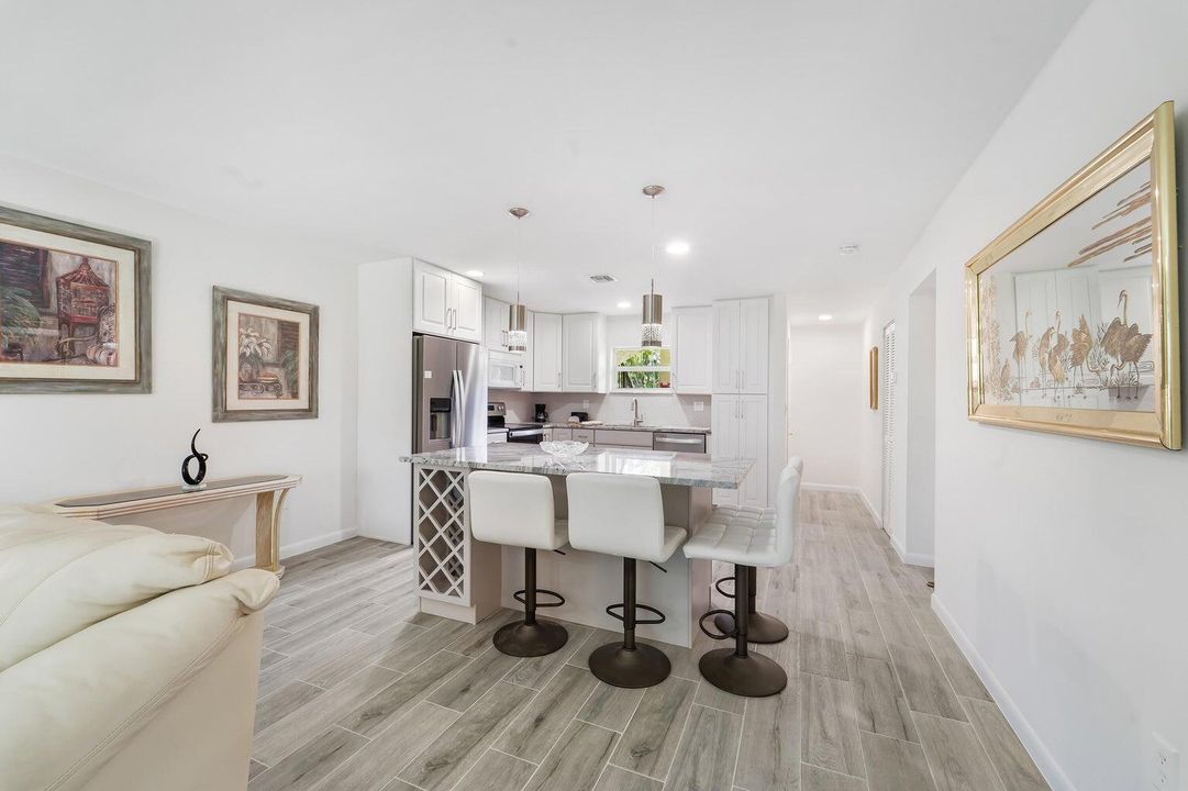 KITCHEN ISLAND