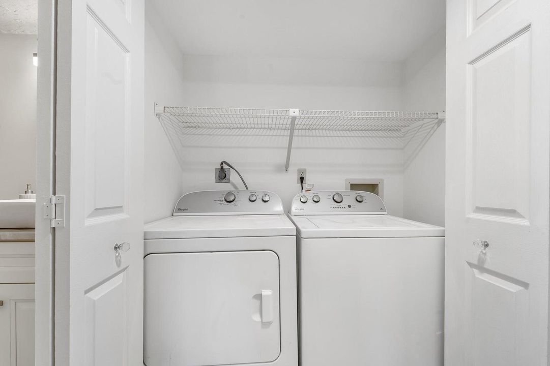 WASHER/DRYER