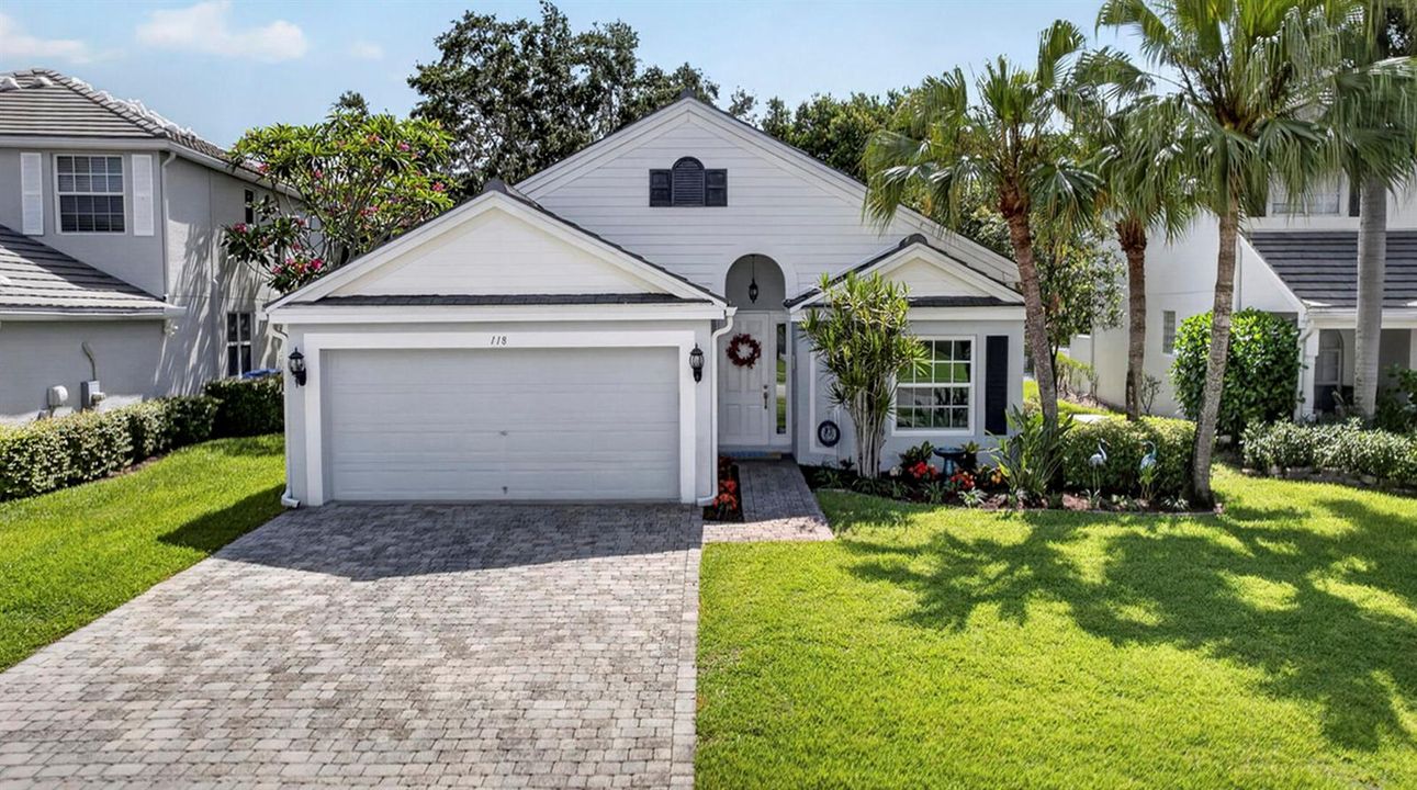 118 Kensington Way