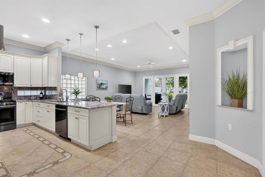 Kitchen & Living Area