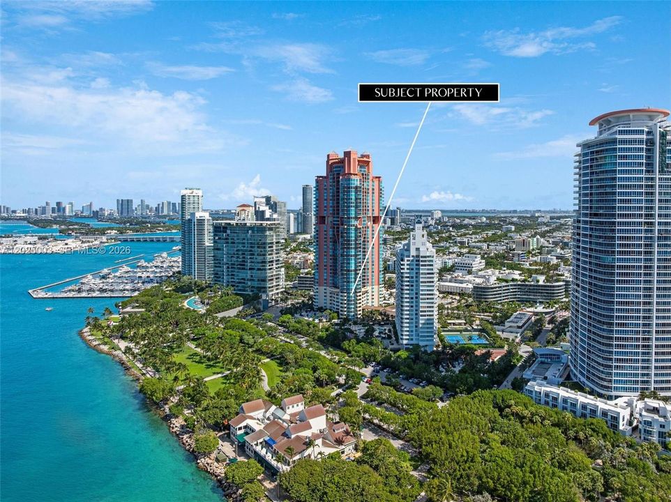 En Venta: $3,199,000 (3 camas, 2 baños, 2340 Pies cuadrados)