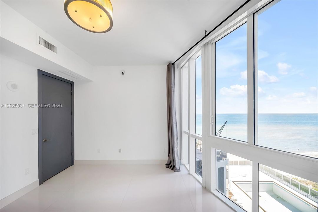 В аренду: $13,000 (3 спален, 3 ванн, 2768 Квадратных фут)