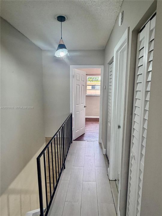 En Renta: $2,590 (2 camas, 1 baños, 1000 Pies cuadrados)