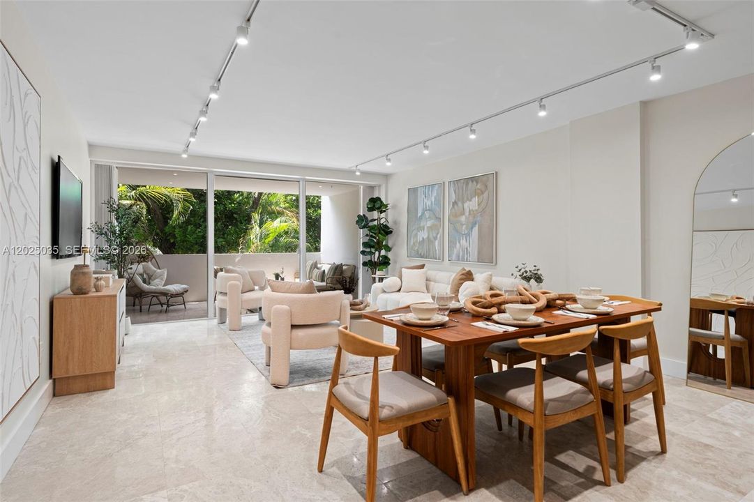 Active With Contract: $1,100,000 (2 beds, 2 baths, 1260 Square Feet)