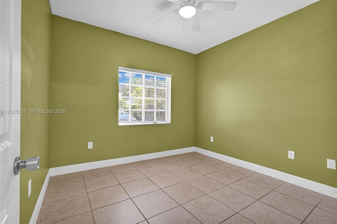 For Sale: $574,999 (3 beds, 2 baths, 1340 Square Feet)