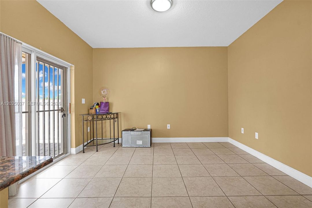 For Sale: $574,999 (3 beds, 2 baths, 1340 Square Feet)