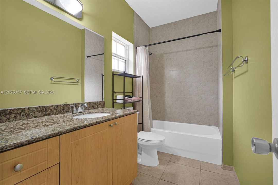 For Sale: $574,999 (3 beds, 2 baths, 1340 Square Feet)
