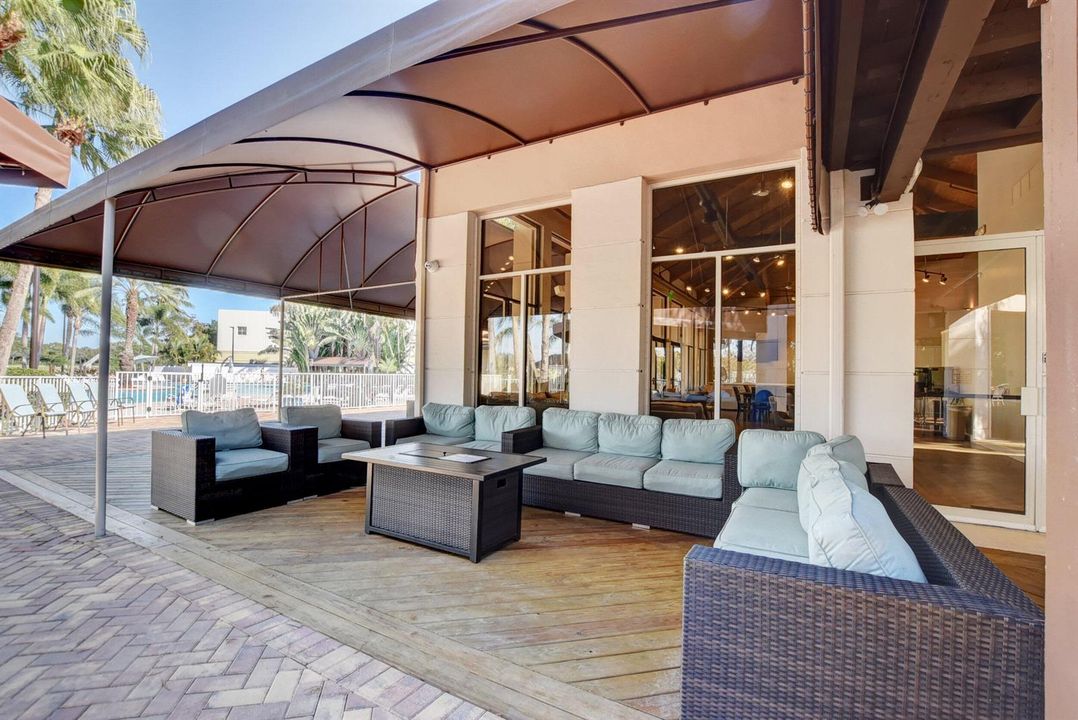 Clubhouse3