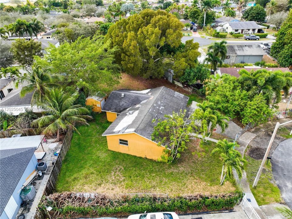 For Sale: $430,000 (4 beds, 2 baths, 1462 Square Feet)