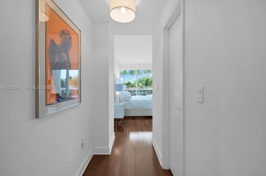 For Sale: $2,999,000 (2 beds, 2 baths, 2160 Square Feet)