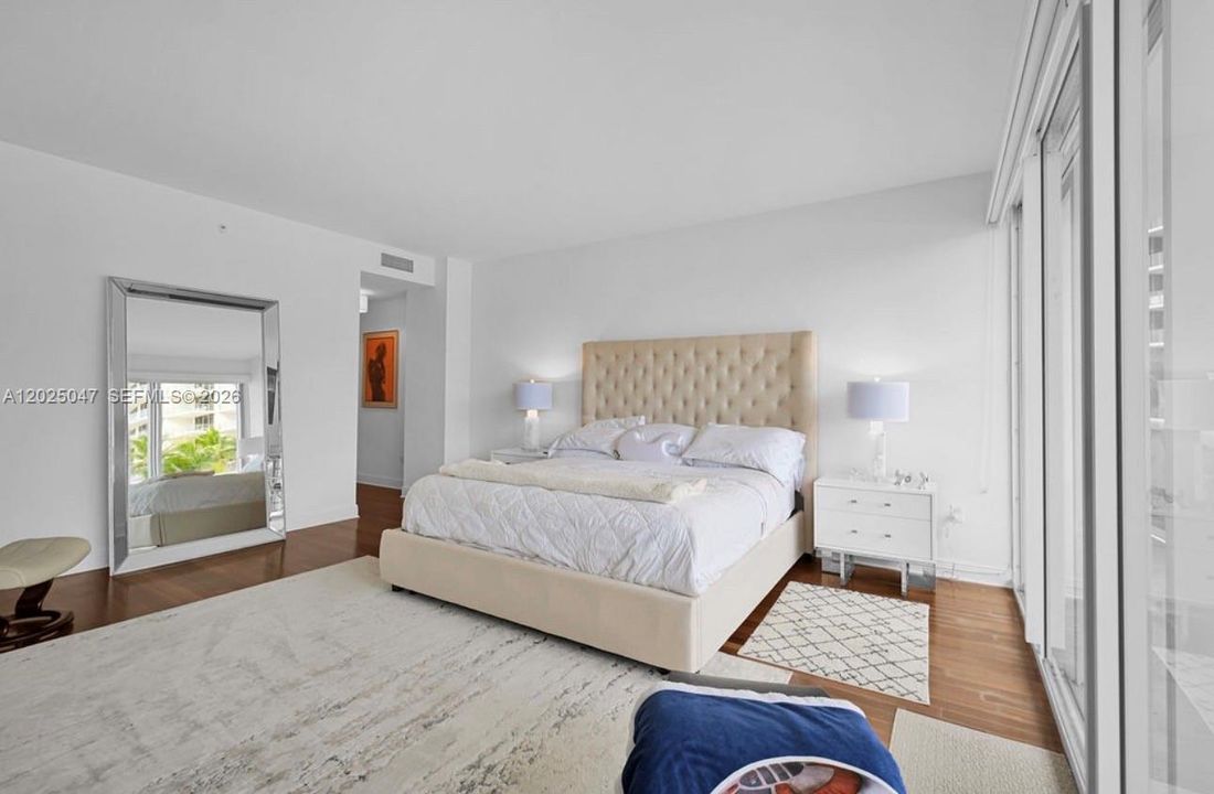 For Sale: $2,999,000 (2 beds, 2 baths, 2160 Square Feet)
