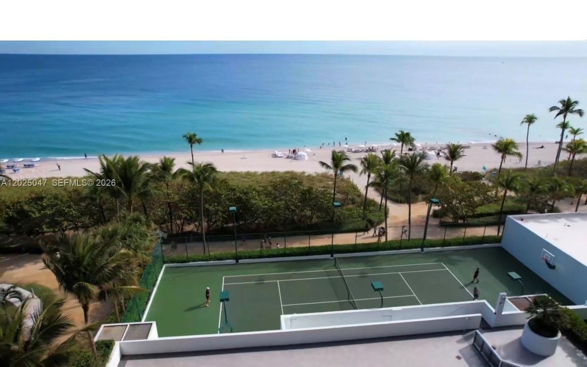 For Sale: $2,999,000 (2 beds, 2 baths, 2160 Square Feet)