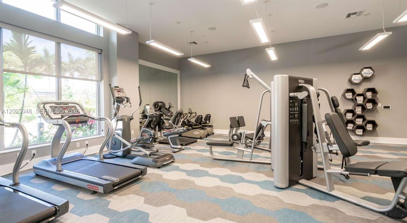 For Rent: $3,160 (2 beds, 2 baths, 785 Square Feet)