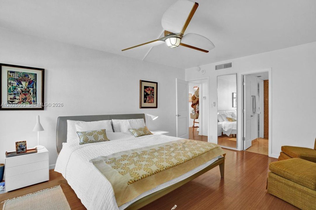 For Rent: $5,900 (2 beds, 2 baths, 1409 Square Feet)