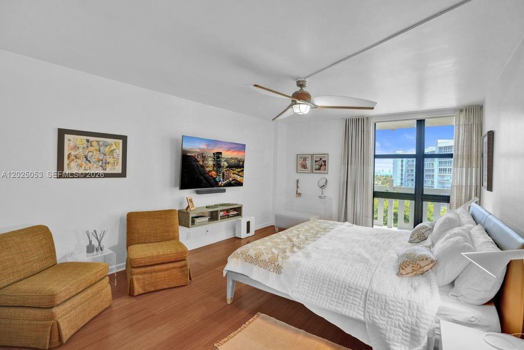 For Rent: $5,900 (2 beds, 2 baths, 1409 Square Feet)