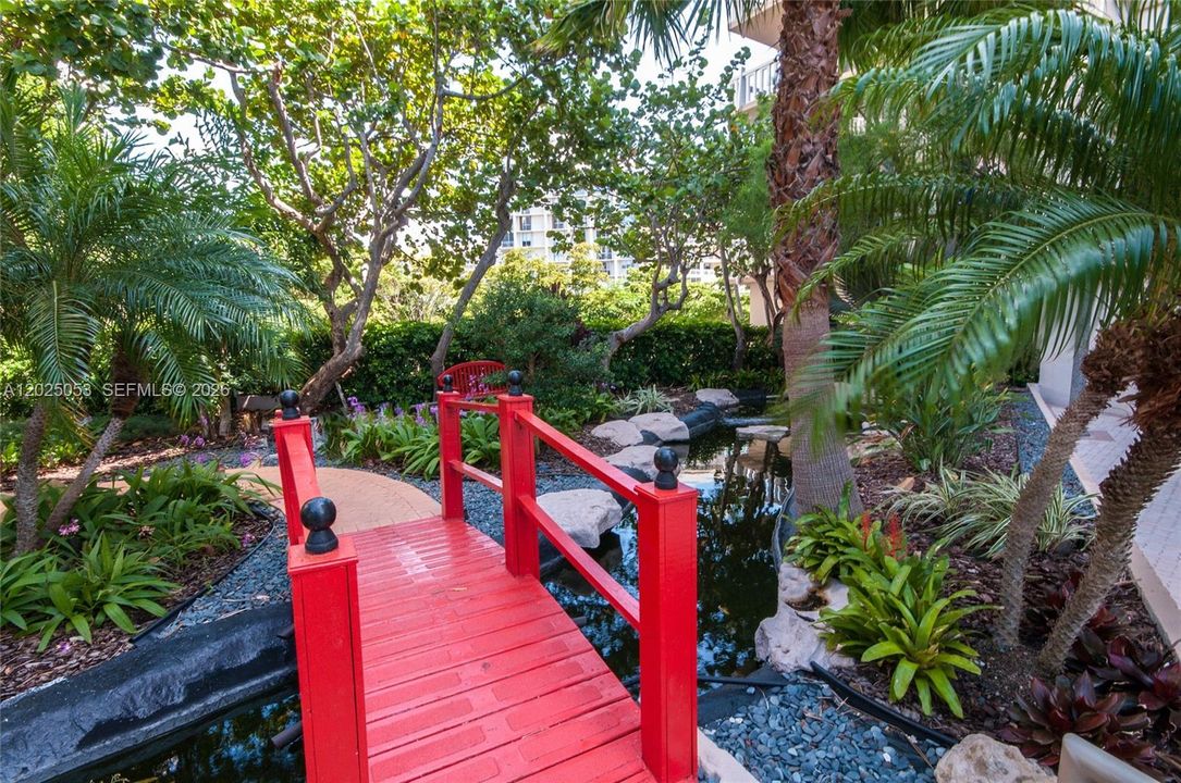 For Rent: $5,900 (2 beds, 2 baths, 1409 Square Feet)