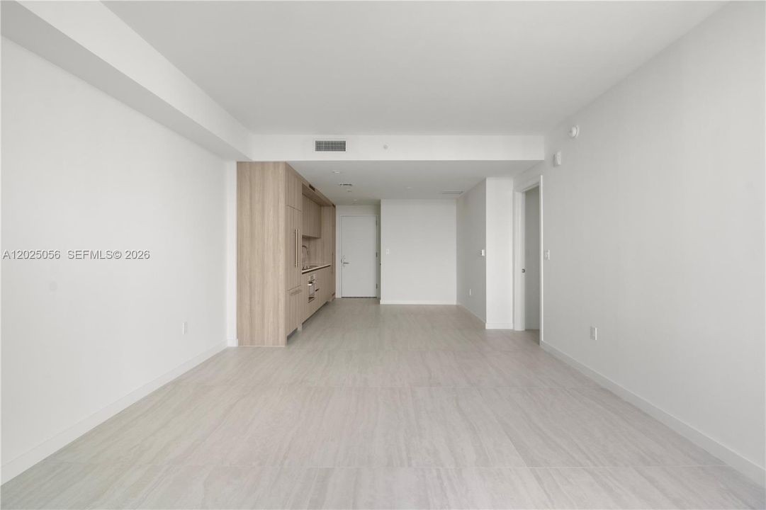 В аренду: $6,300 (1 спален, 1 ванн, 862 Квадратных фут)