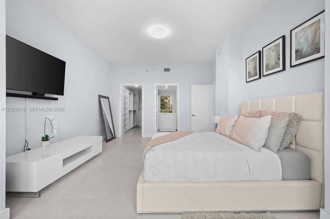For Sale: $3,350,000 (3 beds, 4 baths, 3336 Square Feet)