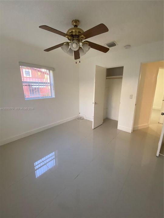 В аренду: $3,000 (3 спален, 2 ванн, 1210 Квадратных фут)