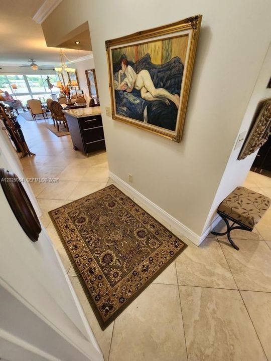 For Sale: $199,000 (2 beds, 2 baths, 1221 Square Feet)