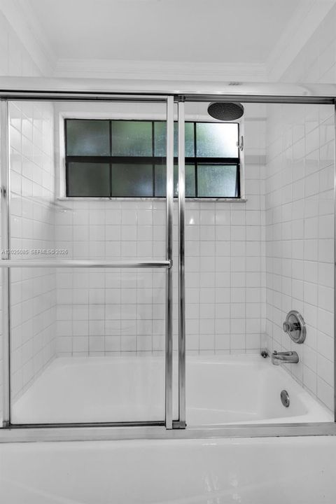 En Venta: $499,000 (3 camas, 2 baños, 1365 Pies cuadrados)