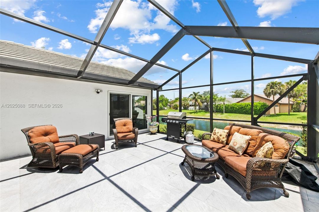 For Sale: $585,000 (3 beds, 2 baths, 1920 Square Feet)