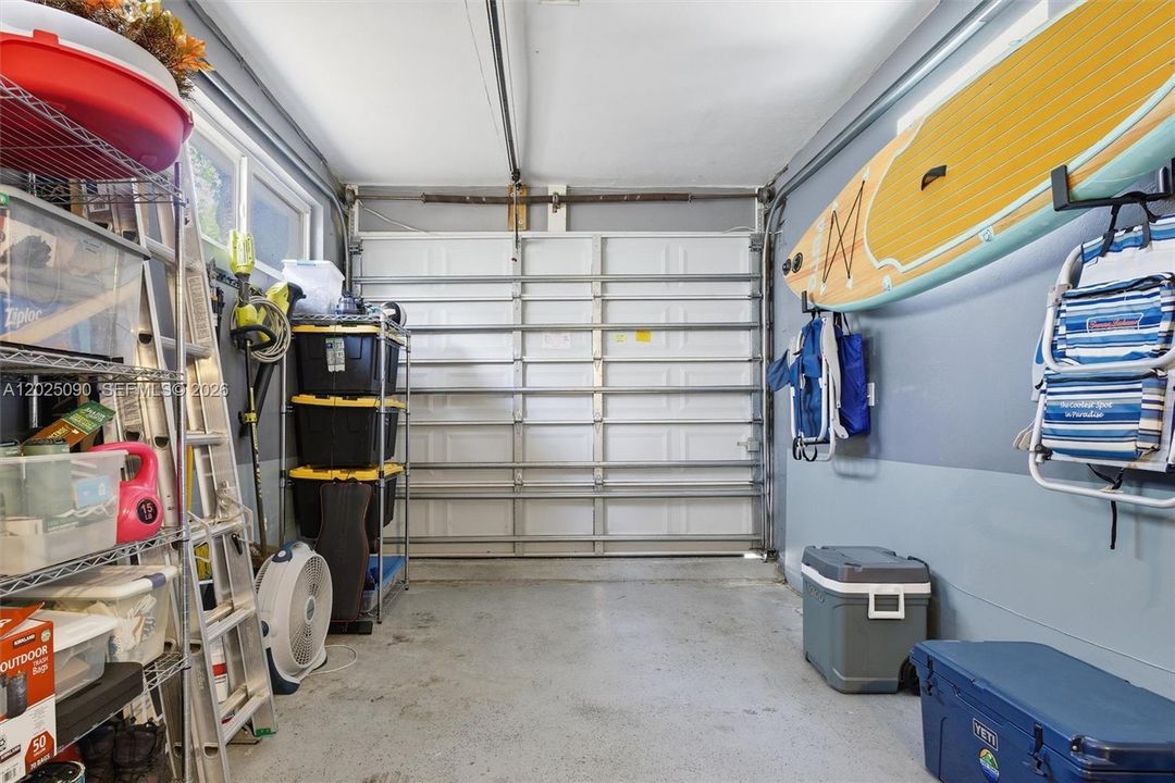 Active With Contract: $988,000 (2 beds, 2 baths, 1346 Square Feet)