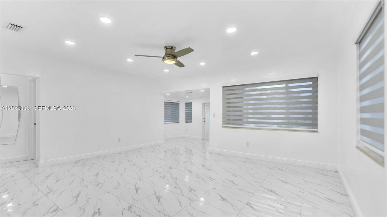 For Sale: $770,000 (3 beds, 2 baths, 1161 Square Feet)