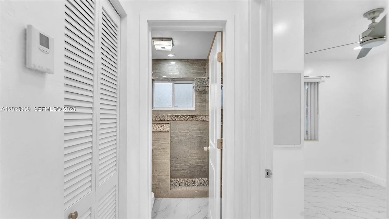 For Sale: $770,000 (3 beds, 2 baths, 1161 Square Feet)