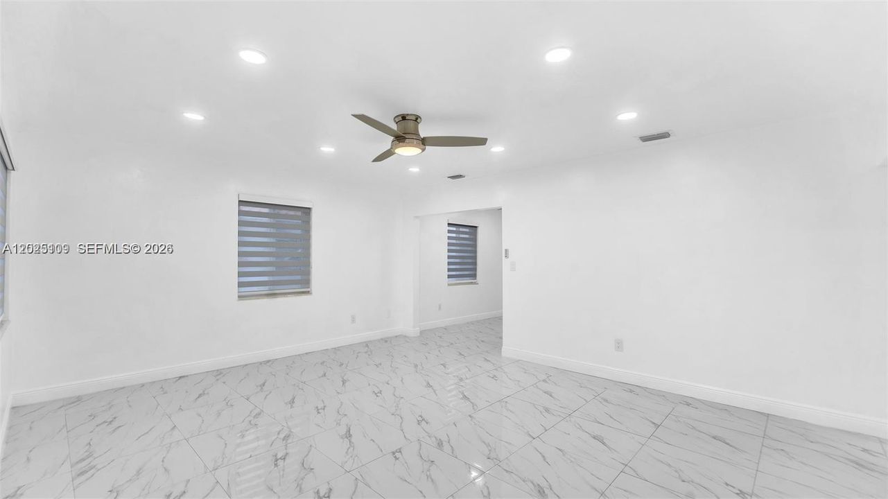 For Sale: $770,000 (3 beds, 2 baths, 1161 Square Feet)