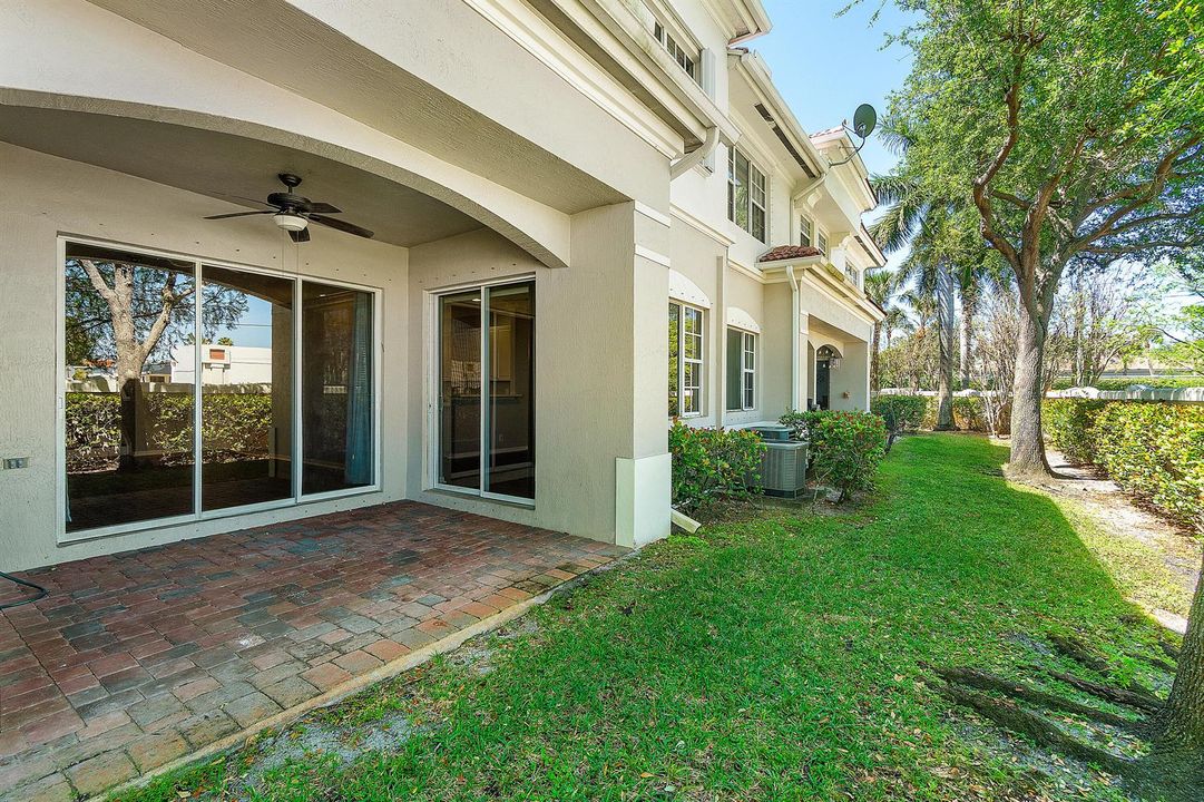 034-81NottinghamPlace-BoyntonBeach-FL-33