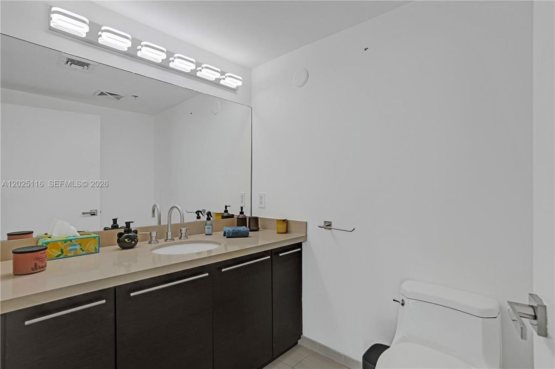 For Rent: $10,000 (5 beds, 3 baths, 2496 Square Feet)