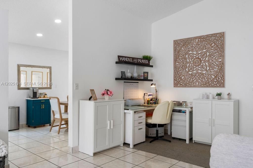 For Sale: $640,000 (3 beds, 2 baths, 1588 Square Feet)