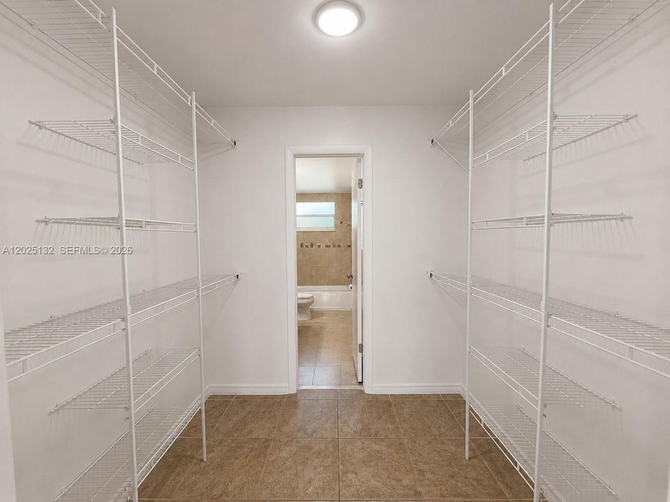 Walk In Closet