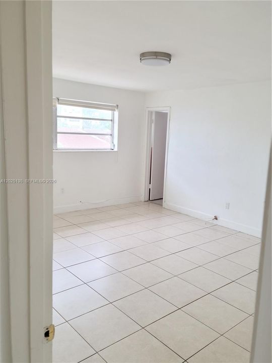 For Rent: $2,200 (2 beds, 2 baths, 1224 Square Feet)