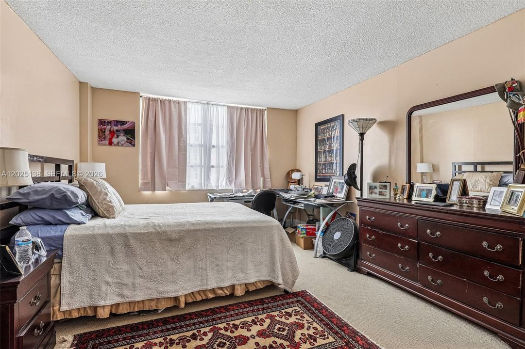 For Sale: $189,000 (2 beds, 2 baths, 1232 Square Feet)