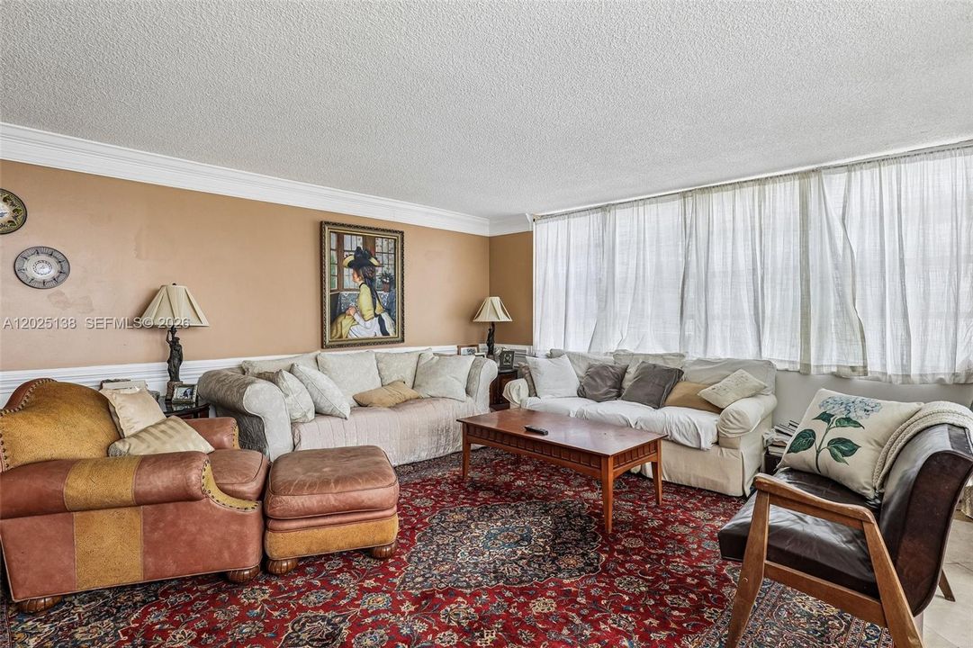 For Sale: $189,000 (2 beds, 2 baths, 1232 Square Feet)